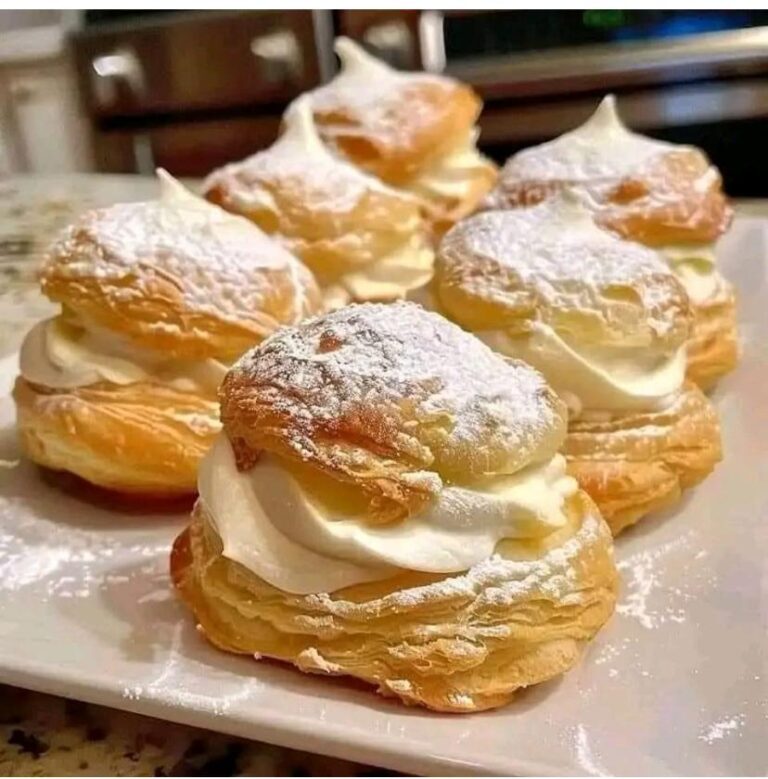 (choux pastry filled with cream).